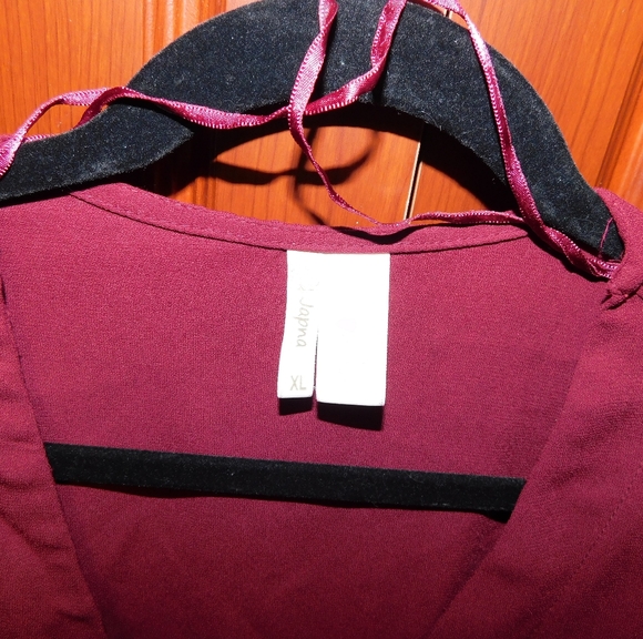 romper - Picture 2 of 4